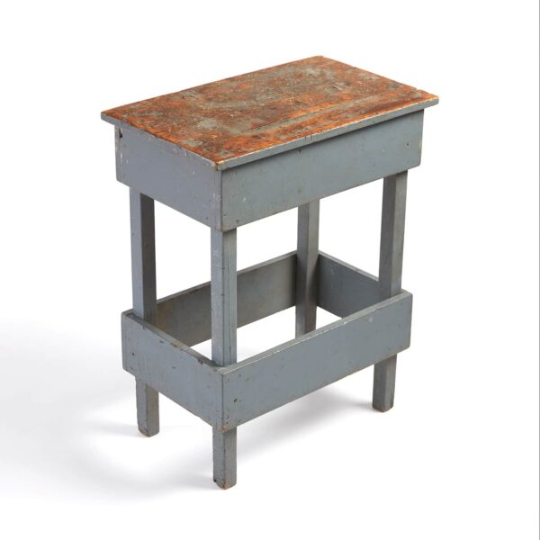 Distressed Antique Wood Grey Table